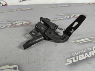 Замок капота Subaru Legacy 2000