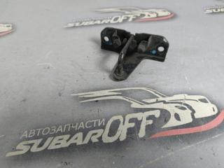 Петля замка капота Subaru Forester 2006