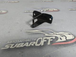 Петля замка капота Subaru Forester 2008