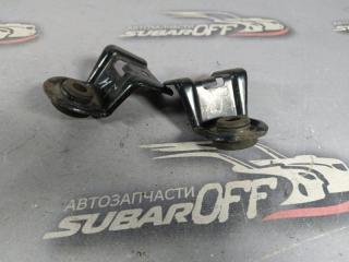 Крепление радиатора Subaru Forester 2008