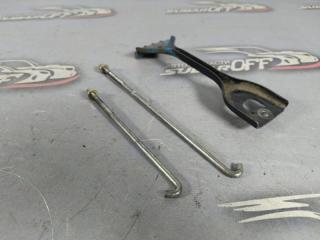 Крепление аккумулятора Subaru Legacy 2006