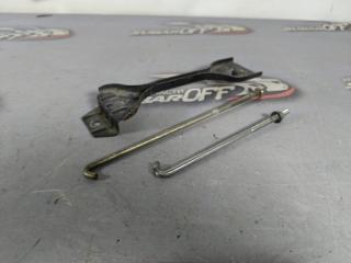 Крепление аккумулятора Subaru Impreza 2008