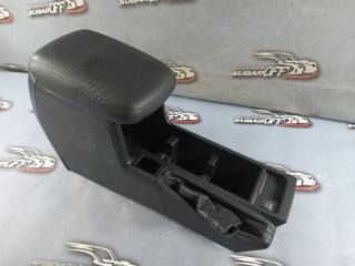 Подлокотник Subaru Forester 2008 контрактная Подлокотник Subaru Forester 2008