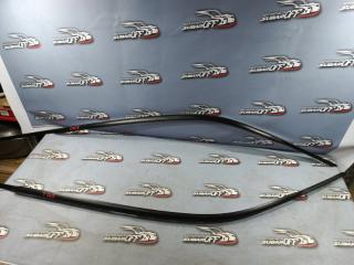 Ветровик Subaru Outback 2004