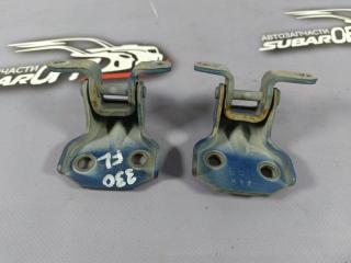 Петля двери передняя Subaru Impreza 2006