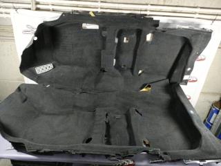 Обшивка пола Subaru Levorg 2016