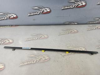 Молдинг на дверь задний правый Subaru Forester 2002