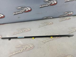 Молдинг на дверь задний правый Subaru Forester 2003