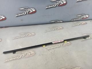 Молдинг на дверь задний правый Subaru Forester 2005