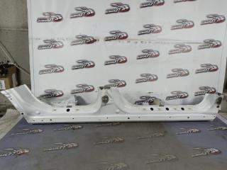 Порог кузова правый Subaru Forester 2002