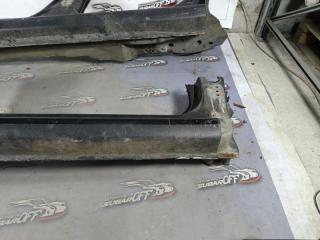 Порог кузова Impreza 2003 GG2 EJ152