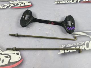 Запчасть крепление аккумулятора Subaru Impreza 2004
