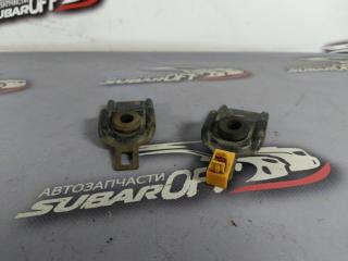 Крепление радиатора Subaru Legacy 2002