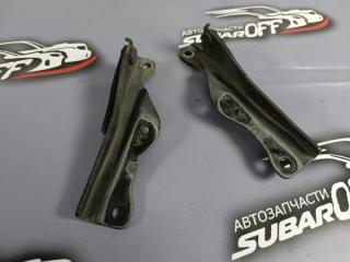 Петля капота Subaru Legacy 2003