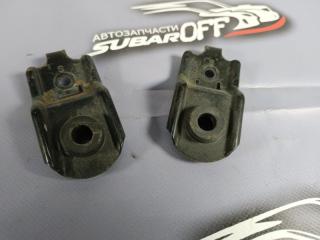 Крепление радиатора Subaru Forester 2005