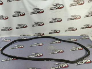 Уплотнительная резинка крышки багажника Subaru Legacy 2004
