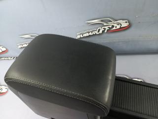 Подлокотник Levorg 2014 VM4 FB16E