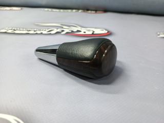 Запчасть ручка кпп Toyota Camry 2015