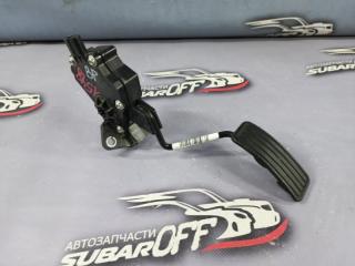 Педаль газа Subaru Legacy