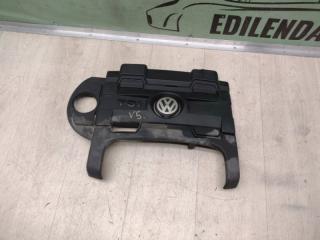 Фото запчасти крышка двигателя декоративная volkswagen passat 2011-2015 Б/У запчасть Запчасть крышка двигателя декоративная volkswagen passat 2011-2015