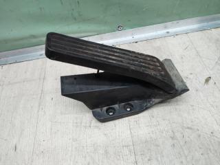 Педаль газа c-class 2007-2015 w204 Педаль газа c-class 2007-2015 w204