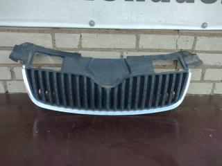 Решетка радиатора skoda fabia 2007-2015 контрактная Решетка радиатора skoda fabia 2007-2015