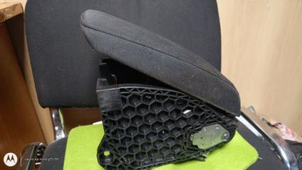 Подлокотник skoda superb 2008-2015