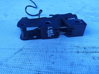 Фото запчасти замок капота skoda fabia 2007-2014 Б/У запчасть Запчасть замок капота skoda fabia 2007-2014