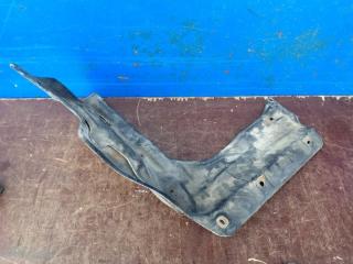 Пыльник двигателя правый toyota corolla 2000-2007