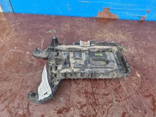 Запчасть крепление аккумулятора Volkswagen Caddy 2012