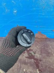 Запчасть переключатель света Volkswagen Passat 2009