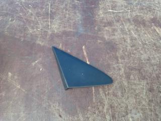 Накладка на крыло передняя правая Nissan Note 2012