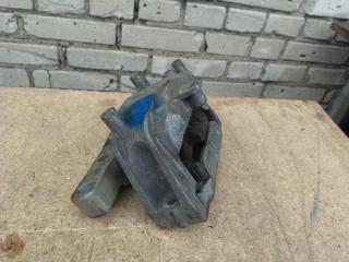 Опора двигателя правая Volkswagen Passat 2010