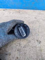 Переключатель света Volkswagen Passat 2012