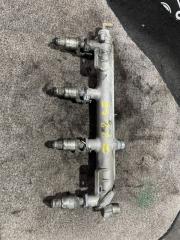 Запчасть топливная рампа с форсунками Opel Zafira 2005