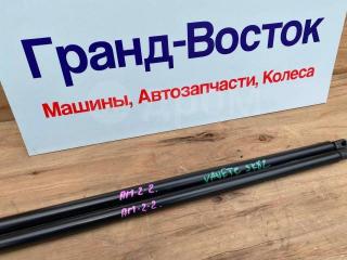 Амортизатор двери задний Nissan Vanette SK82 Амортизатор двери задний Nissan Vanette SK82