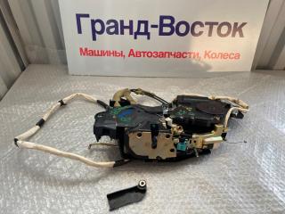Замок боковой двери передний левый Toyota Celsior