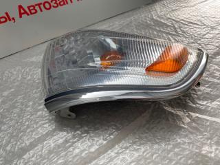 Габарит правый Toyota Regius RCH47 Габарит правый Toyota Regius RCH47