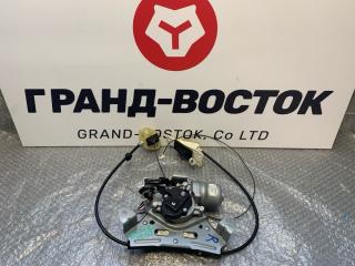 Доводчик двери задний правый Nissan Elgrand