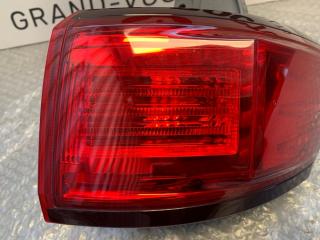 Стоп-сигнал правый Elgrand 2011 TE52 VQ25DE Стоп-сигнал правый Elgrand 2011 TE52 VQ25DE