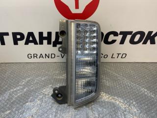 Стоп-сигнал правый Nissan Elgrand 2011