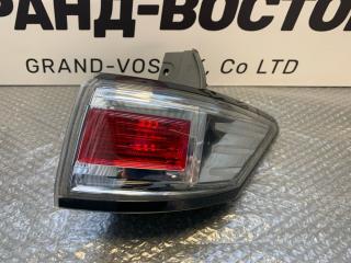 Стоп-сигнал правый Nissan Elgrand