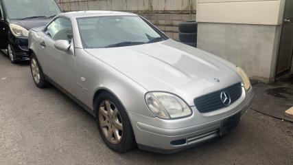 Запчасть молдинг лобового стекла Mercedes-Benz SLK230 1999 R170 Б/У Молдинг лобового стекла Mercedes-Benz SLK230 1999 R170 Б/У