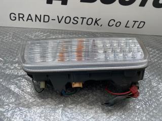 Стоп-сигнал правый Elgrand TE52