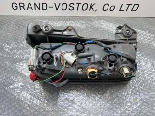 Стоп-сигнал правый Elgrand TE52