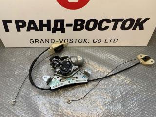 Доводчик двери задний левый Nissan Elgrand