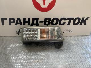 Стоп-сигнал правый Nissan Elgrand