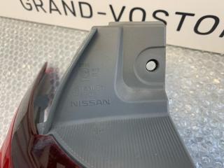 Стоп-сигнал левый Nissan Elgrand TE52