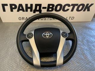 Руль Toyota Prius 2010