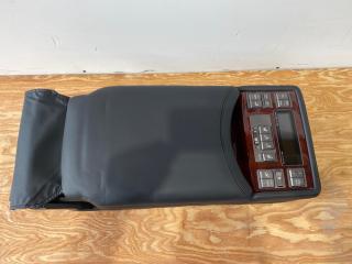 Подлокотник задний Lexus LS460